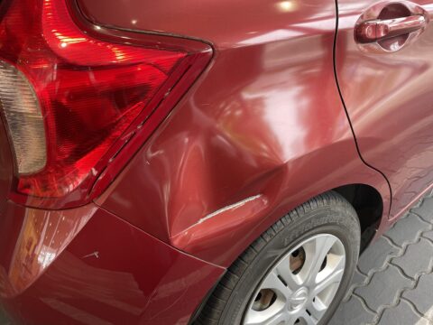 京都市H様　日産　ノート　フェンダー　バンパー凹み　お見積りしました。サムネイル